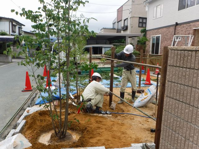 山形市ｉ様邸に樹木を植えました 株式会社武田園芸